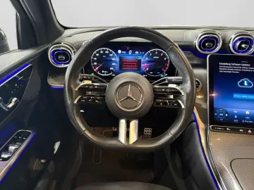 MERCEDES-BENZ GLC 300 4M AMG DISTR PANO 360  KEYL MEMORY