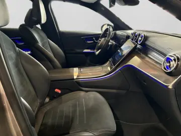 MERCEDES-BENZ GLC 300 4M AMG DISTR PANO 360  KEYL MEMORY