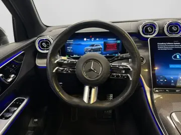 MERCEDES-BENZ GLC 300 4M AMG DISTR PANO 360  MEMORY