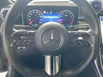MERCEDES-BENZ GLC 300 4matic AMG AMG MBUX HUD Pano