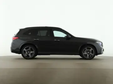 MERCEDES-BENZ GLC 300 4M AMG Pano Burmester Distronic 360