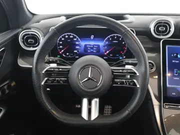 MERCEDES-BENZ GLC 300 4M AMG Pano Burmester Distronic 360