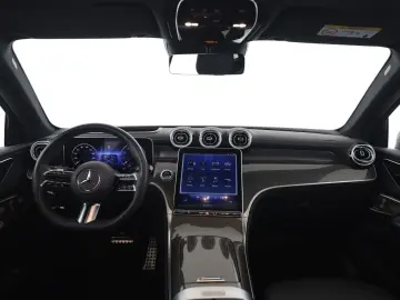 MERCEDES-BENZ GLC 300 4M AMG Pano Burmester Distronic 360