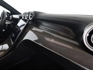 MERCEDES-BENZ GLC 300 4M AMG Pano Burmester Distronic 360