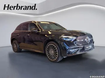 MERCEDES-BENZ GLC 300 e 4matic AMG AHK Airmatic Pano 20