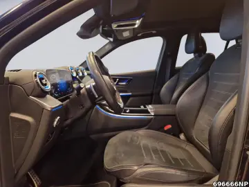 MERCEDES-BENZ GLC 300 e 4matic AMG AHK Airmatic Pano 20