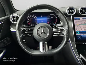 MERCEDES-BENZ GLC300 4M AMG Prem DigiLED AHK Sitzkli Burm