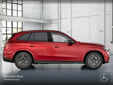 MERCEDES-BENZ GLC300 4M AMG Prem DigiLED AHK Sitzkli Burm