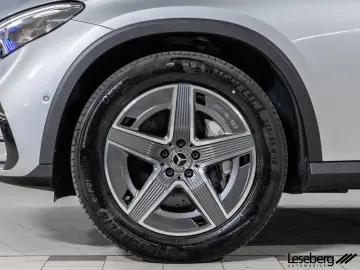MERCEDES-BENZ GLC 200 4M AMG DIG.LIGHT Pano Distro. Sthzg