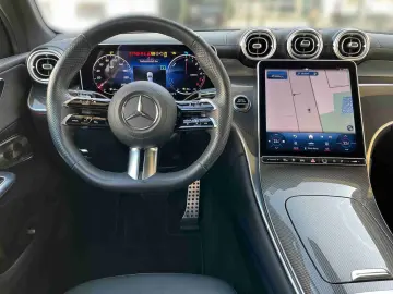 MERCEDES-BENZ GLC 300de 4M AMG Pano Burm.3D 360  DISTR
