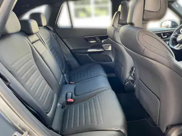 MERCEDES-BENZ GLC 300de 4M AMG Pano Burm.3D 360  DISTR