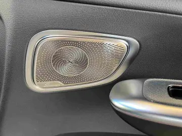 MERCEDES-BENZ GLC 300de 4M AMG Pano Burm.3D 360  DISTR
