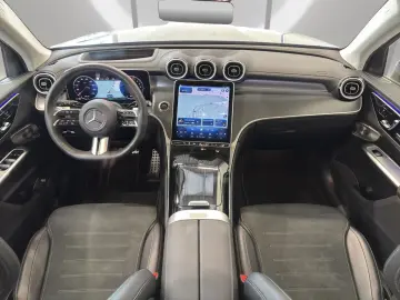 MERCEDES-BENZ GLC 300de 4M AMG AIRM PANP