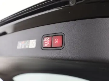 MERCEDES-BENZ GLC 400e 4M AMG Pano Massage HUD 360