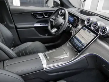 MERCEDES-BENZ GLC 300 e 4M AMG-Sport Pano AHK Burm 360