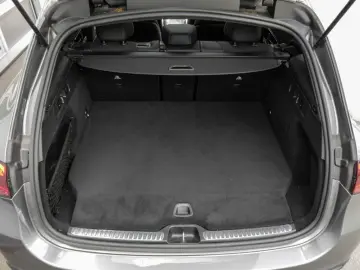 MERCEDES-BENZ GLC 300 e 4M AMG-Sport Pano AHK Burm 360