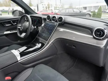 MERCEDES-BENZ GLC 400 e 4M AMG Night Panorama Distronic AHK