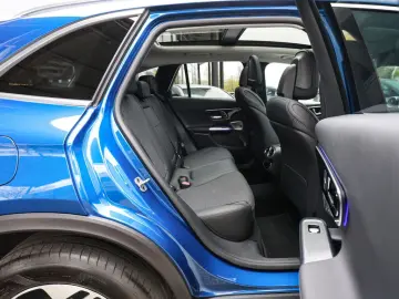 MERCEDES-BENZ GLC 300 de 4M Avantgarde Premium  Distr. LED