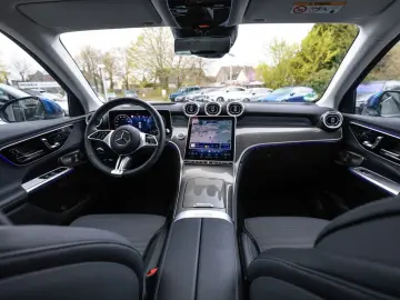 MERCEDES-BENZ GLC 300 de 4M Avantgarde Premium  Distr. LED