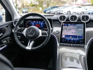 MERCEDES-BENZ GLC 300 de 4M Avantgarde Premium  Distr. LED