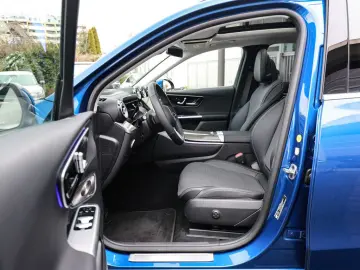 MERCEDES-BENZ GLC 300 de 4M Avantgarde Premium  Distr. LED