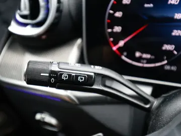 MERCEDES-BENZ GLC 300 de 4M Avantgarde Premium  Distr. LED