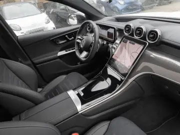 MERCEDES-BENZ GLC 300 e 4M Coupé AMG Digital Pano Burm3D