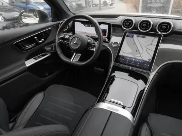 MERCEDES-BENZ GLC 300 e 4M Coupé AMG Digital Pano Burm3D