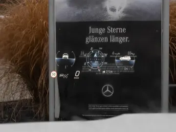 MERCEDES-BENZ GLC 300 e 4M Coupé AMG Digital Pano Burm3D