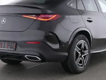 MERCEDES-BENZ GLC 300 4M Coupé   AMG BURM NIGHT PREMIUM MEMO
