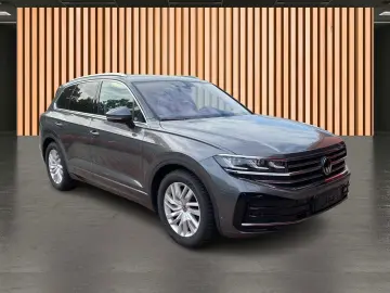 VW Touareg 3.0 TDI 4Motion Elegance Navi ACC AHK