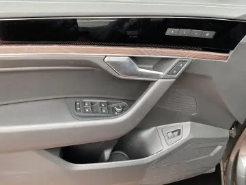 VW Touareg 3.0 TDI 4Motion Elegance Navi ACC AHK