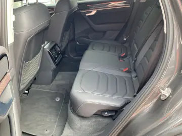 VW Touareg 3.0 TDI 4Motion Elegance Navi ACC AHK