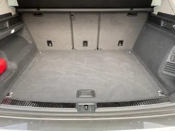 VW Touareg 3.0 TDI 4Motion Elegance Navi ACC AHK