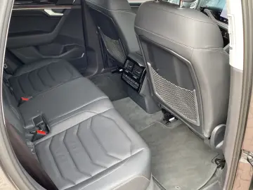 VW Touareg 3.0 TDI 4Motion Elegance Navi ACC AHK