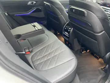 BMW X5 xDrive 30d M Sport UPE 117.000€ SkyLounge