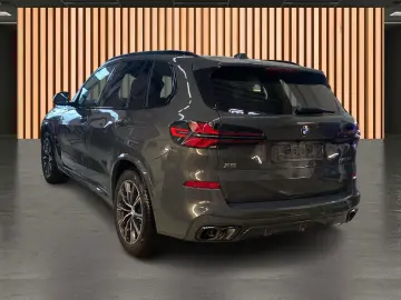 BMW X5 M60 i xDrive NP 143.000€