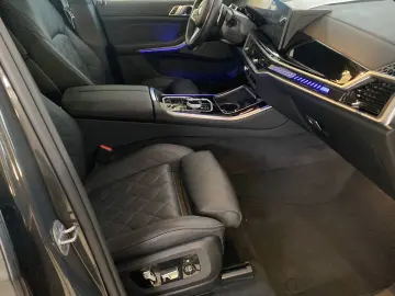 BMW X5 M60 i xDrive NP 143.000€