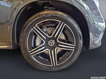 MERCEDES-BENZ GLC 300 e 4M AMG Coupé  AHK Pano BURM 360