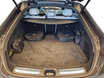 MERCEDES-BENZ GLC 300 e 4M AMG Coupé  AHK Pano BURM 360