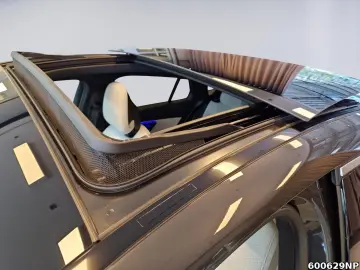 MERCEDES-BENZ GLC 300 e 4M AMG Coupé  AHK Pano BURM 360