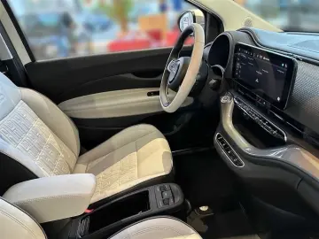 FIAT 500e LaPrima Kamera PDC Klimaautom.