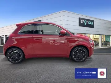 FIAT 500e La Prima 42 kWh 500e La Prima