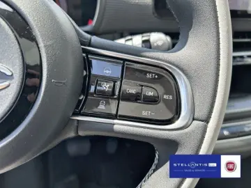 FIAT 500e La Prima 42 kWh 500e La Prima
