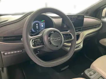 FIAT 500e 118PS  Giorgio Armani  Leder Navi