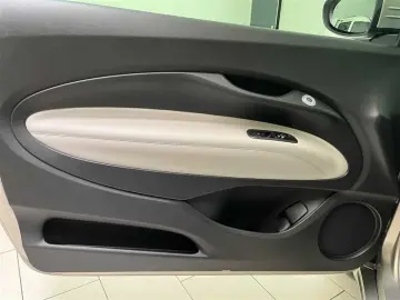 FIAT 500e 118PS  Giorgio Armani  Leder Navi