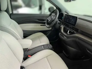 FIAT 500e 118PS  Giorgio Armani  Leder Navi