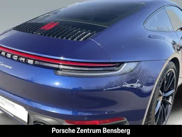 PORSCHE 911 Carrera