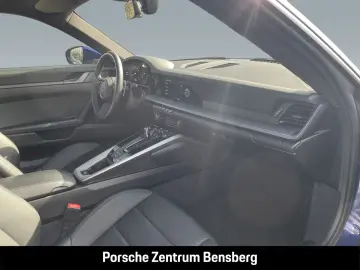 PORSCHE 911 Carrera