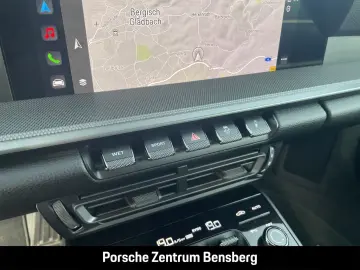PORSCHE 911 Carrera